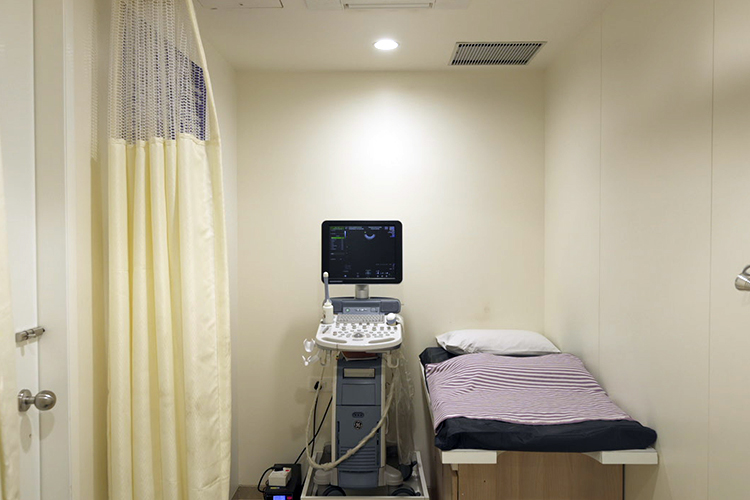 IVF center in Nashik | Progenesis sonography area